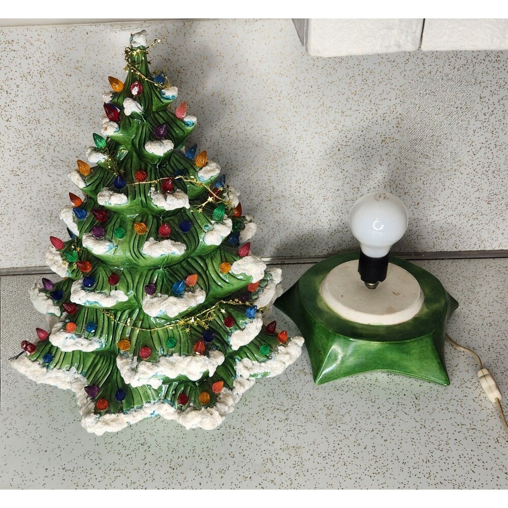 Vintage 1970s Holland Mold Large 17” Ceramic Frosted Christmas Tree W/ Base - Picture 8 of 16